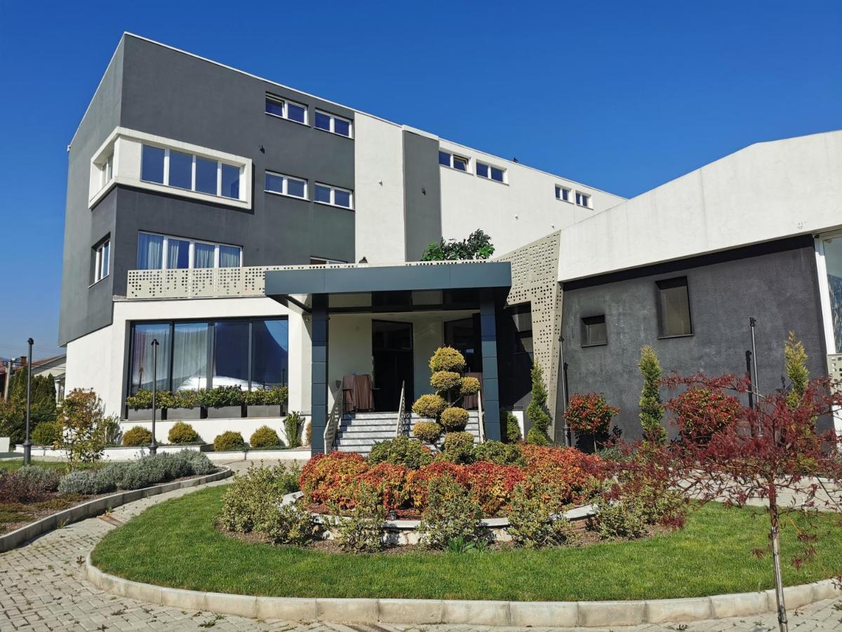 Guest Rooms Denicija 스코페 외부 사진