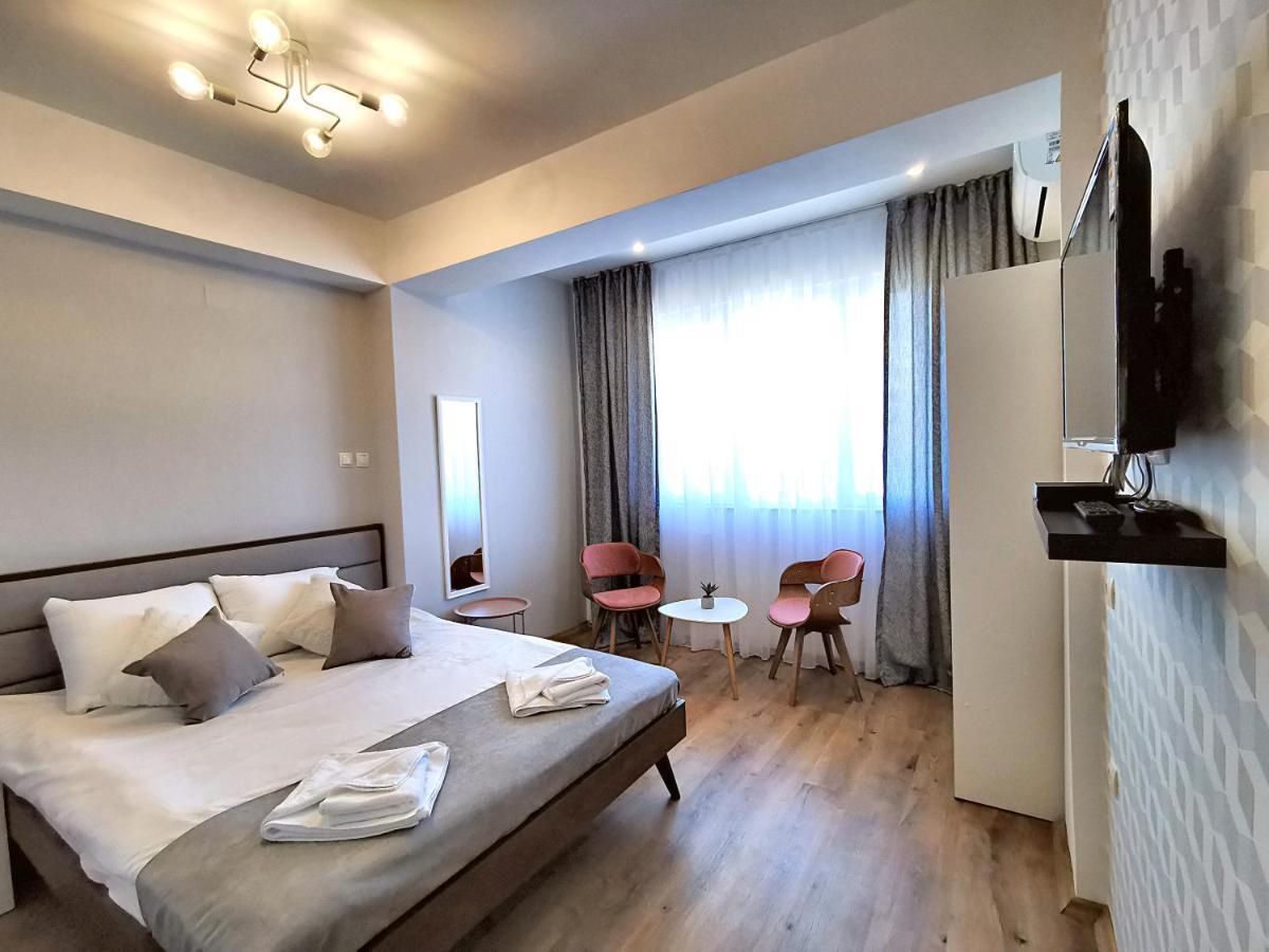 Guest Rooms Denicija 스코페 외부 사진